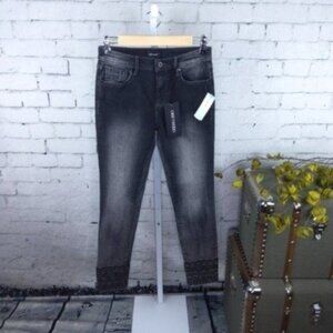 Driftwood Jackie Embroidered Hem Jeans Black 26